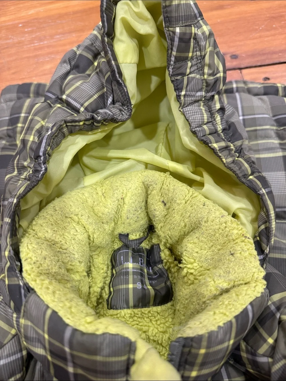 L.L. Bean Green Plaid Kids Hooded Puffer with Lime Accents Size 4T